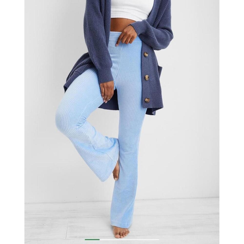 Aerie Groove On Sky Blue Velour Ribbed High Waisted Flare Pants- Size Large - Picture 2 of 9